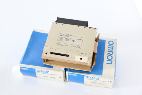 미사용품 OMRON PLC C200H-OD212