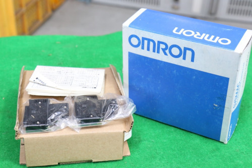 미사용품 OMRON PLC C200H-OD215 대당가격