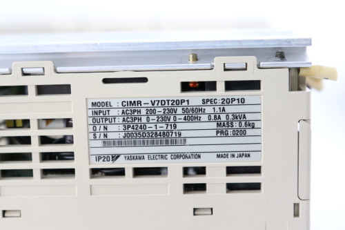 야스카와 중고 인버터 CIMR-V7DT20P1 0.1kW 220V 대당가격