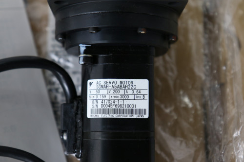 미사용품 야스카와 서보모터 SGMAH-A5ABAH22C, HD 감속기 CP-16A-9-J202A-SP 9:1 대당가격
