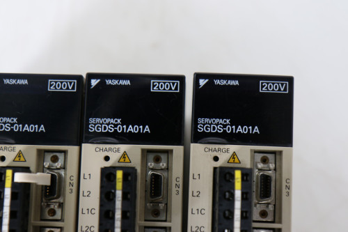 야스카와 중고 서보드라이브 SGDS-01A01A 대당가격