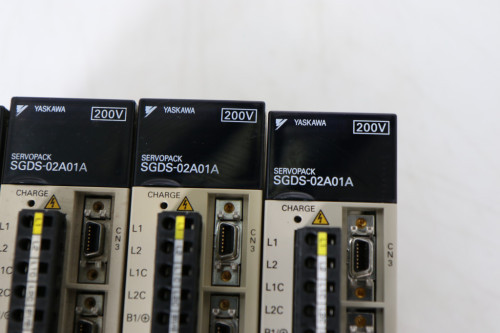 야스카와 중고 서보드라이브 SGDS-02A01A 대당가격